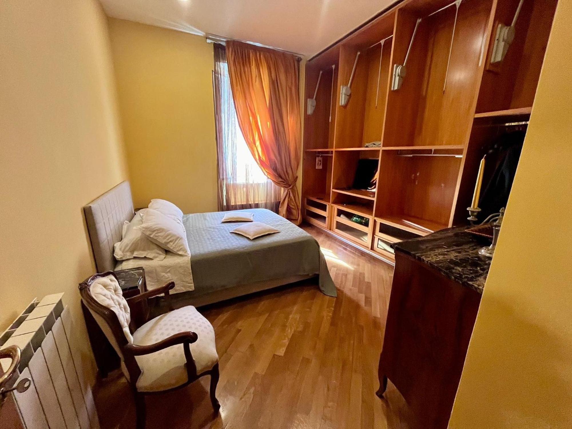 Apartament Tina'S House Rzym Zewnętrze zdjęcie